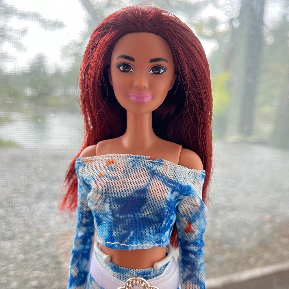 Barbie Doll 2018 Barbie I Can Be -Scientist, extra dress